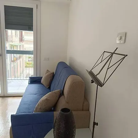 Eden House Apartman Lecco