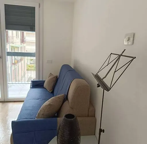 Eden House Apartman Lecco