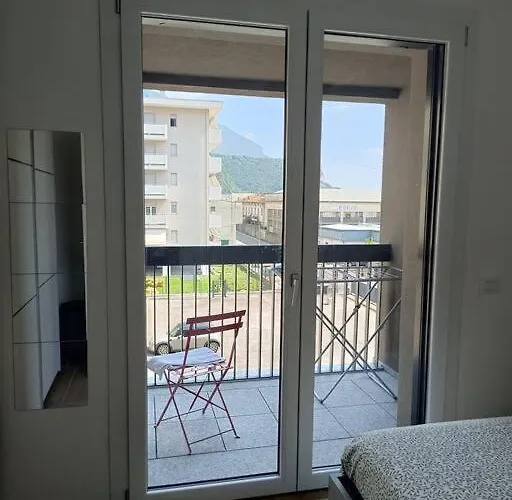 Апартаменты Eden House Лекко